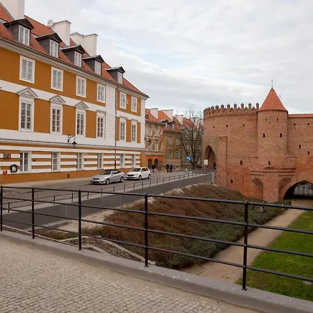 Adele Old Town * Warsaw